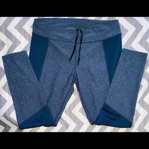 Blue size xl The North Face leggings